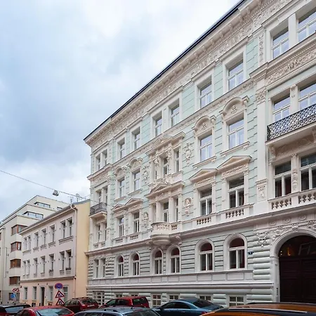 Cozy&quiet With A/c In Centre Apartamento Praga